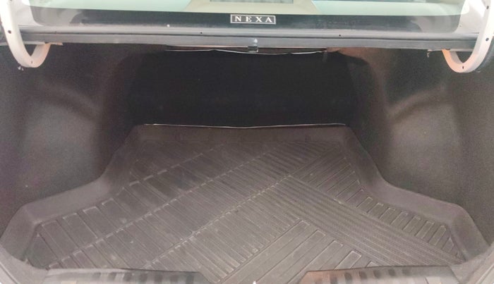 2022 Maruti Ciaz ALPHA 1.5 SHVS PETROL, Petrol, Manual, 76,642 km, Boot Inside