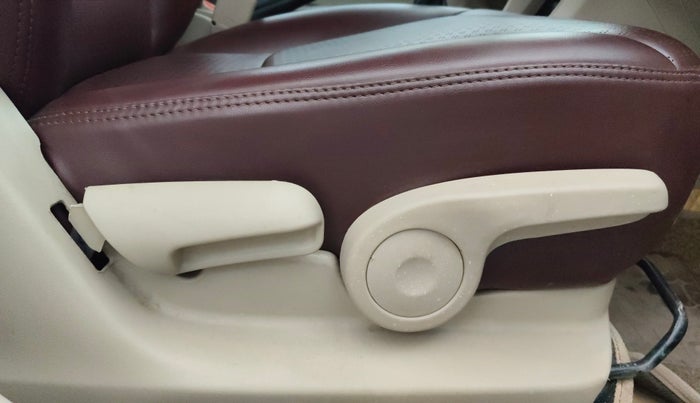 2022 Maruti Ciaz ALPHA 1.5 SHVS PETROL, Petrol, Manual, 76,642 km, Driver Side Adjustment Panel