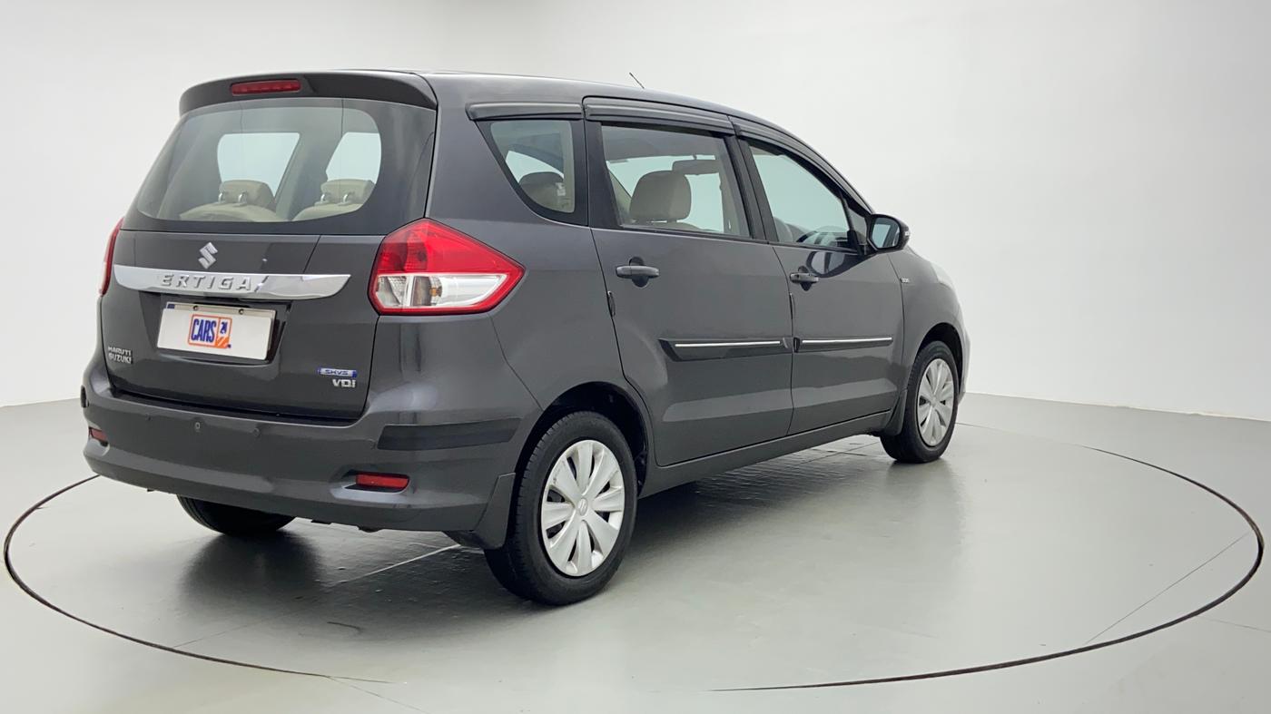 2016 Maruti Ertiga VDI SHVS, Diesel, Manual, 31,477 km, Right Back Diagonal (45- Degree) View