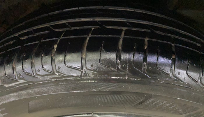 2019 Hyundai VENUE SX PLUS 1.0 TURBO DCT, Petrol, Automatic, 77,769 km, Left Rear Tyre Tread