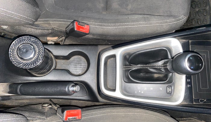 2019 Hyundai VENUE SX PLUS 1.0 TURBO DCT, Petrol, Automatic, 77,769 km, Gear Lever