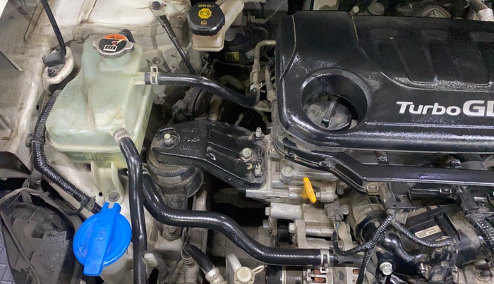 2019 Hyundai VENUE SX PLUS 1.0 TURBO DCT, Petrol, Automatic, 77,769 km, Engine View - Right