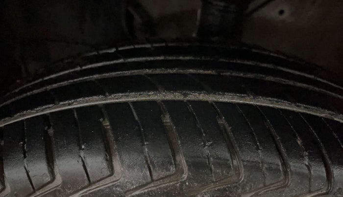 2024 Maruti New Wagon-R LXI 1.0, Petrol, Manual, 30,964 km, Left Front Tyre Tread