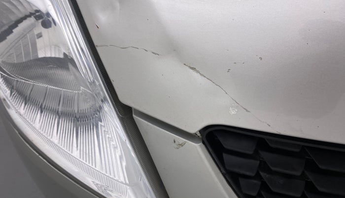 2012 Maruti Swift VXI, Petrol, Manual, 72,383 km, Bonnet (hood) - Minor scratches