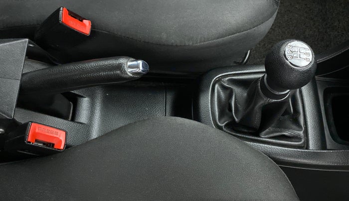 2012 Maruti Swift VXI, Petrol, Manual, 72,383 km, Gear Lever