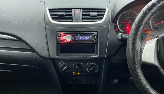 2012 Maruti Swift VXI, Petrol, Manual, 72,383 km, Air Conditioner