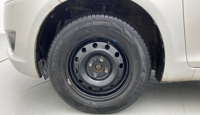 2012 Maruti Swift VXI, Petrol, Manual, 72,383 km, Left Front Wheel