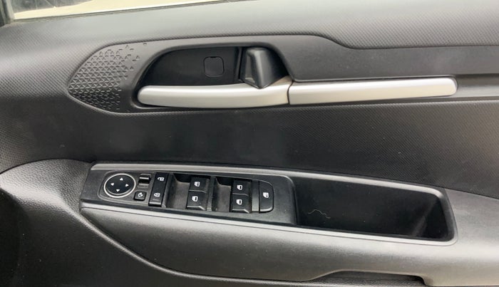 2021 KIA SONET HTK PLUS 1.2, Petrol, Manual, 80,891 km, Driver Side Door Panels Control