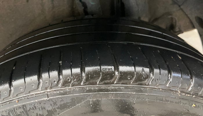 2021 KIA SONET HTK PLUS 1.2, Petrol, Manual, 80,891 km, Left Rear Tyre Tread