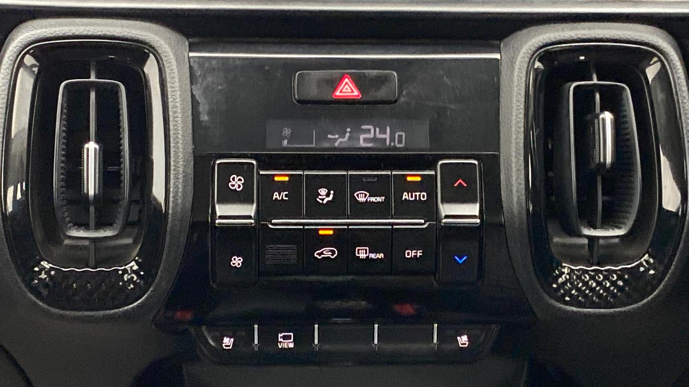 2020 KIA SONET GTX + 1.0 IMT, Petrol, Manual, 13,021 km, Automatic Climate Control
