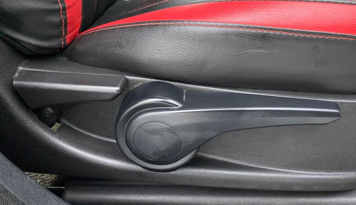 2018 Tata NEXON XZA + 1.2 PETROL A/T, Petrol, Automatic, 49,841 km, Driver Side Adjustment Panel