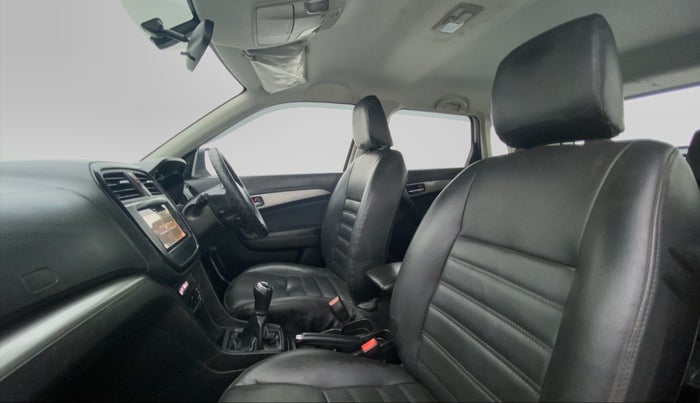 2018 Maruti Vitara Brezza ZDI PLUS, Diesel, Manual, 29,229 km, Right Side Front Door Cabin View