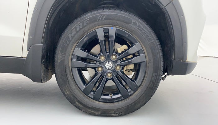 2018 Maruti Vitara Brezza ZDI PLUS, Diesel, Manual, 29,229 km, Right Front Wheel