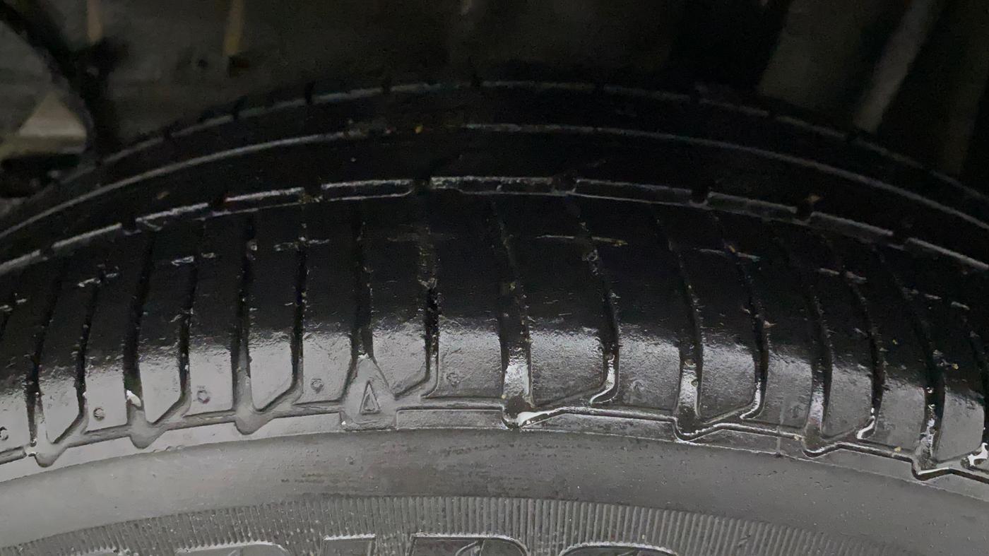 2020 Tata Tiago XZA PLUS PETROL, Petrol, Automatic, 32,971 km, Left Rear Tyre Tread
