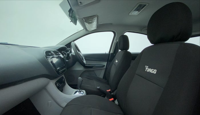2020 Tata Tiago XZA PLUS PETROL, Petrol, Automatic, 32,971 km, Right Side Front Door Cabin