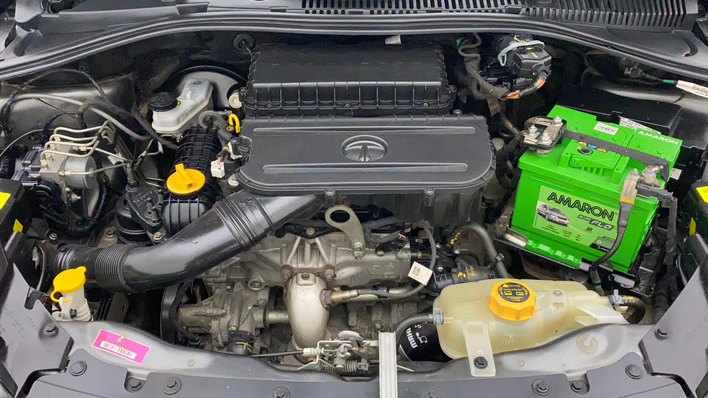 2020 Tata Tiago XZA PLUS PETROL, Petrol, Automatic, 32,971 km, Open Bonet