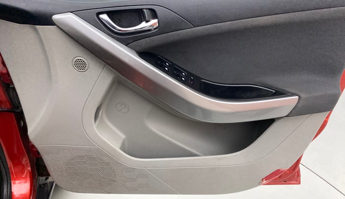 2017 Tata NEXON XZ+ 1.5, Diesel, Manual, 87,463 km, Driver Side Door Panels Control