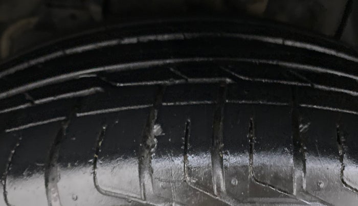 2017 Tata NEXON XZ+ 1.5, Diesel, Manual, 87,463 km, Left Front Tyre Tread