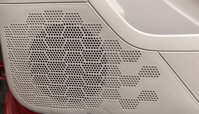 2017 Tata NEXON XZ+ 1.5, Diesel, Manual, 87,463 km, Speaker