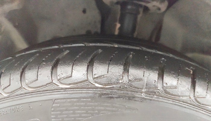 2013 Ford Ecosport TITANIUM 1.5L PETROL AT, Petrol, Automatic, 92,020 km, Left Front Tyre Tread