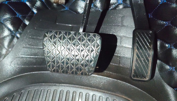 2013 Ford Ecosport TITANIUM 1.5L PETROL AT, Petrol, Automatic, 92,020 km, Pedals