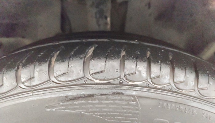 2013 Ford Ecosport TITANIUM 1.5L PETROL AT, Petrol, Automatic, 92,020 km, Right Front Tyre Tread