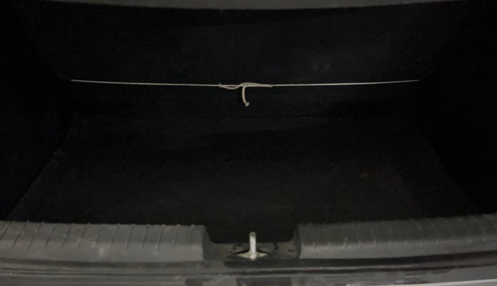 2017 Hyundai Elite i20 SPORTZ 1.2, Petrol, Manual, 60,451 km, Boot Inside