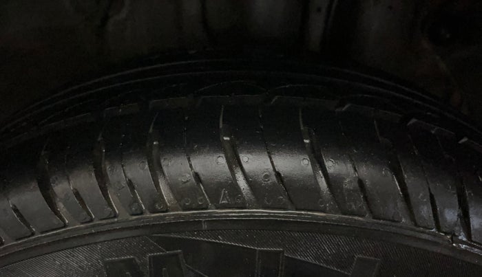 2017 Hyundai Elite i20 SPORTZ 1.2, Petrol, Manual, 60,451 km, Left Rear Tyre Tread