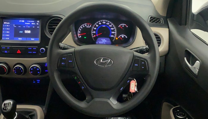 2018 Hyundai Grand i10 SPORTZ 1.2 KAPPA VTVT, Petrol, Manual, 20,257 km, Steering Wheel Close Up