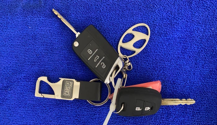 2018 Hyundai Grand i10 SPORTZ 1.2 KAPPA VTVT, Petrol, Manual, 20,257 km, Key Close Up