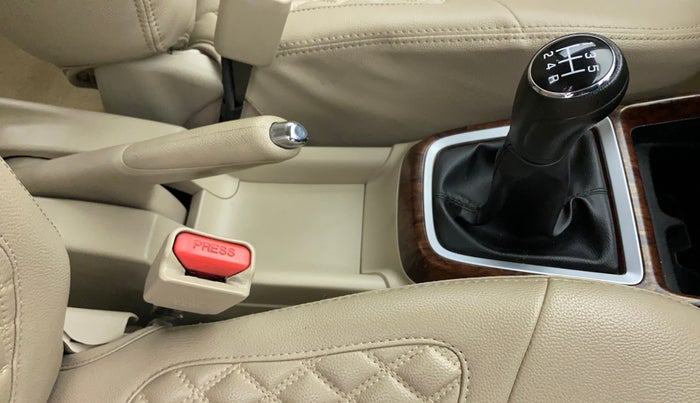 2020 Maruti Dzire VXI, Petrol, Manual, 51,090 km, Gear Lever