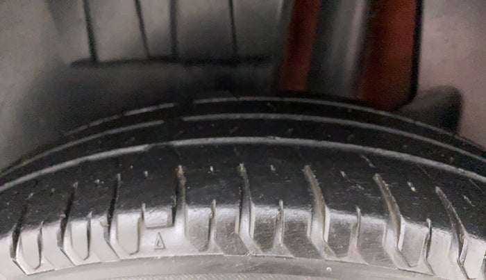 2020 Maruti Dzire VXI, Petrol, Manual, 51,090 km, Left Rear Tyre Tread
