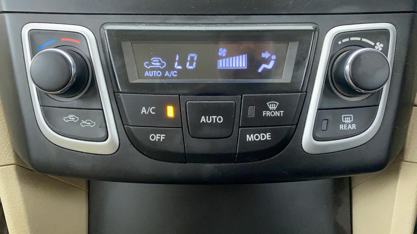 2019 Maruti Ciaz ALPHA 1.5 MT VTVT SHVS, Petrol, Manual, 11,966 km, Automatic Climate Control