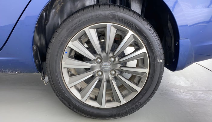 2019 Maruti Ciaz ALPHA 1.5 MT VTVT SHVS, Petrol, Manual, 11,966 km, Left Rear Wheel