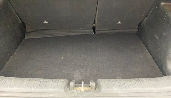 2019 Hyundai VENUE SX 1.0 (O) TURBO, Petrol, Manual, 48,880 km, Boot Inside