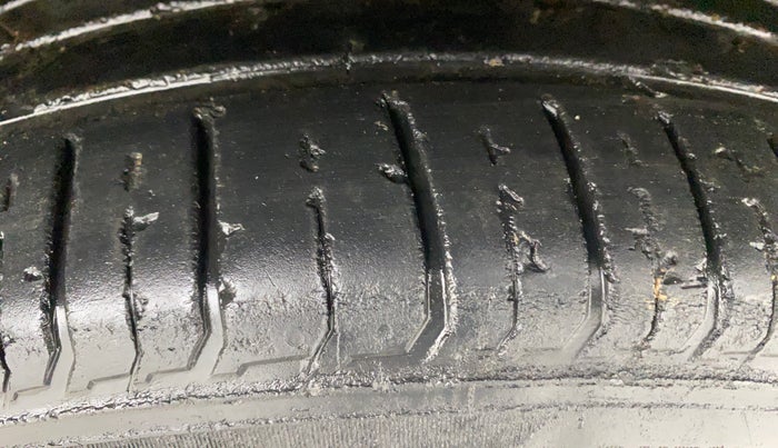 2019 Hyundai VENUE SX 1.0 (O) TURBO, Petrol, Manual, 48,880 km, Right Front Tyre Tread