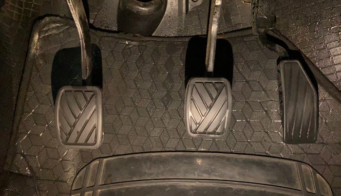 2024 Maruti New Wagon-R LXI CNG 1.0, CNG, Manual, 41,171 km, Pedals