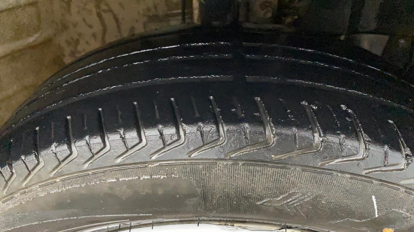 2024 Maruti New Wagon-R LXI CNG 1.0, CNG, Manual, 41,171 km, Right Front Tyre Tread