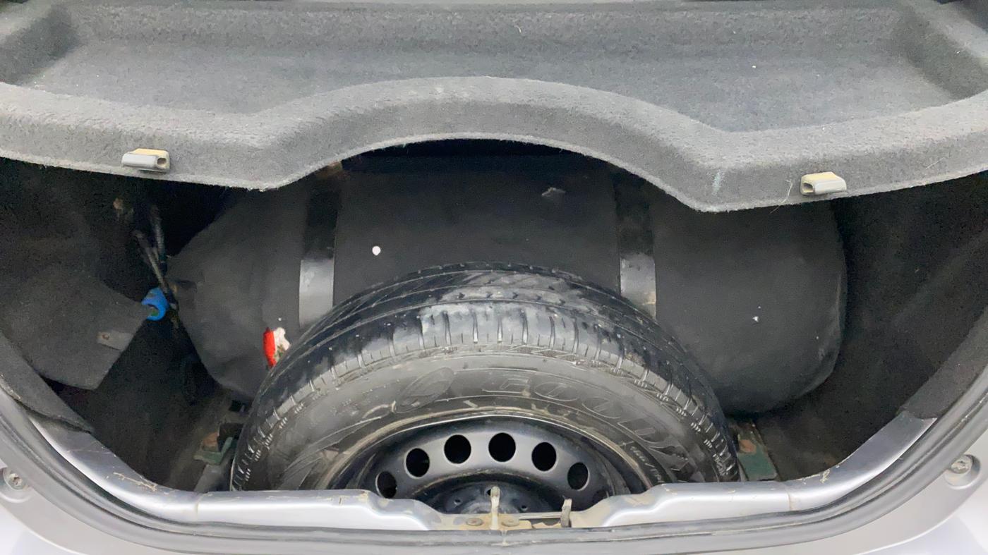 2019 Tata Tiago XZ PETROL, CNG, Manual, 91,756 km, Boot Inside