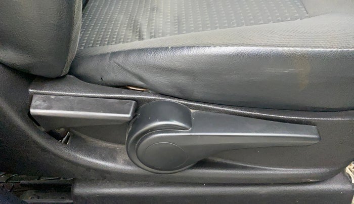2019 Tata Tiago XZ PETROL, CNG, Manual, 91,756 km, Driver Side Adjustment Panel
