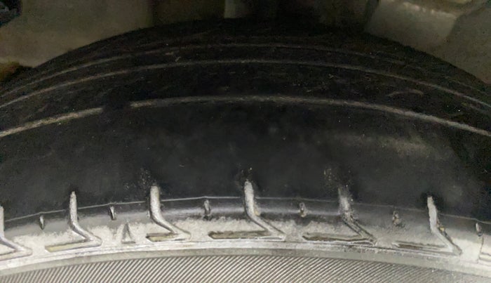 2019 Tata Tiago XZ PETROL, CNG, Manual, 91,756 km, Right Rear Tyre Tread