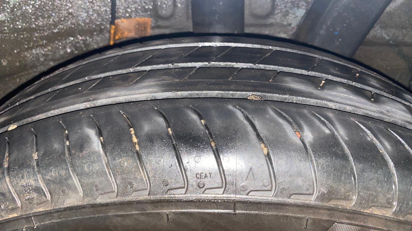 2023 Hyundai EXTER SX(O) CONNECT 1.2 AMT, Petrol, Automatic, 14,123 km, Left Rear Tyre Tread