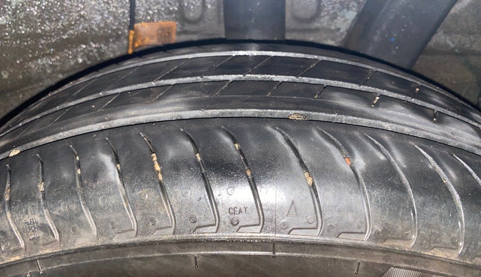 2023 Hyundai EXTER SX(O) CONNECT 1.2 AMT, Petrol, Automatic, 13,996 km, Left Rear Tyre Tread