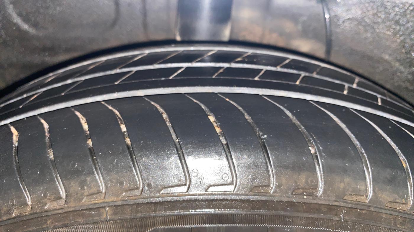 2023 Hyundai EXTER SX(O) CONNECT 1.2 AMT, Petrol, Automatic, 14,123 km, Right Rear Tyre Tread