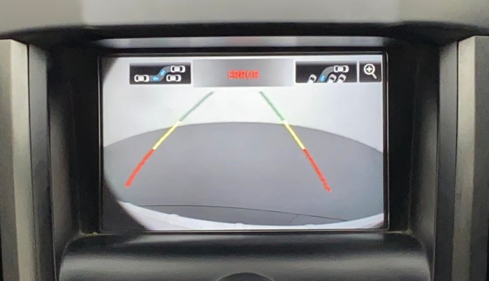 2016 Mahindra XUV500 W10, Diesel, Manual, 73,110 km, Parking Camera