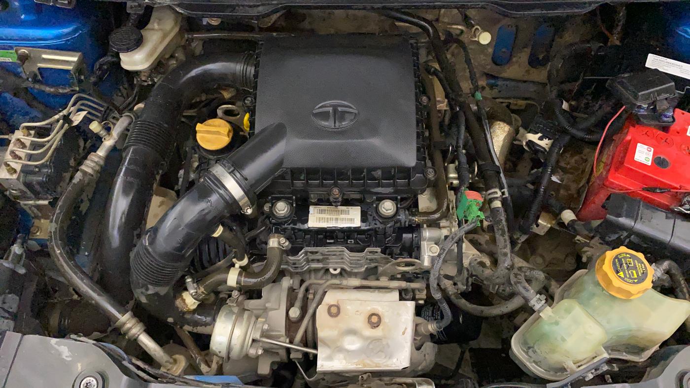 2019 Tata NEXON XM PETROL, Petrol, Manual, 1,18,765 km, Engine View