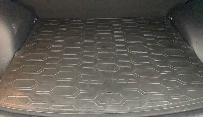 2020 KIA SELTOS HTK PLUS 1.5 DIESEL, Diesel, Manual, 58,643 km, Boot Inside