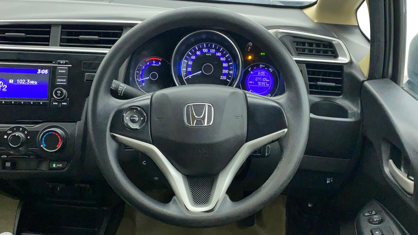 2018 Honda Jazz 1.5L I-DTEC SV, Diesel, Manual, 77,105 km, Steering Wheel Close Up