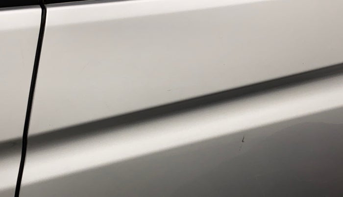 2018 Honda Jazz 1.5L I-DTEC SV, Diesel, Manual, 77,105 km, Rear left door - Minor scratches