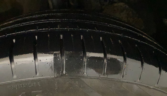 2022 Maruti Baleno SIGMA PETROL 1.2, Petrol, Manual, 73,866 km, Right Front Tyre Tread